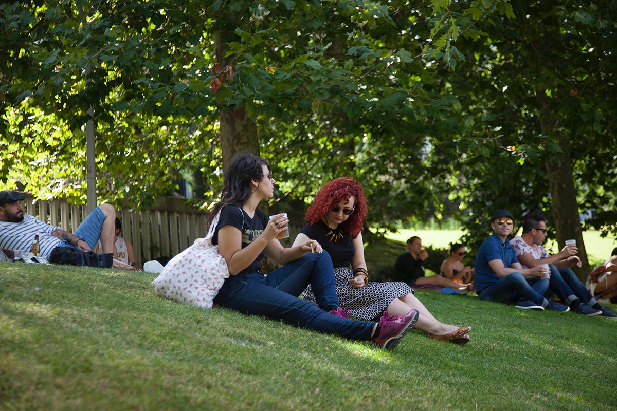Las cañas entre conciertos son una religión en A Coruña. Foto: Festival Noroeste. Las cañas entre conciertos son una religión en A Coruña. Foto: Festival Noroeste.
