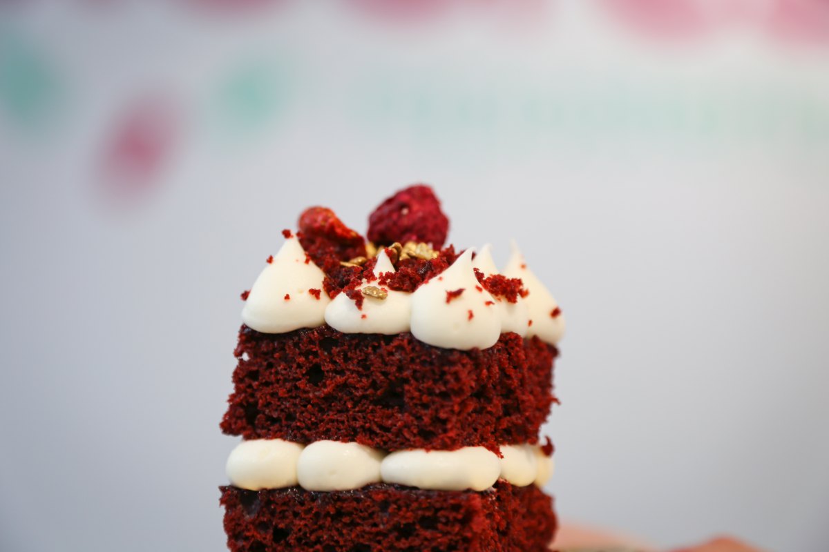 Hasta 'Llebrés' peregrinan los fans de la tentación carmesí Red Velvet. Hasta 'Llebrés' peregrinan los fans de la tentación carmesí Red Velvet.