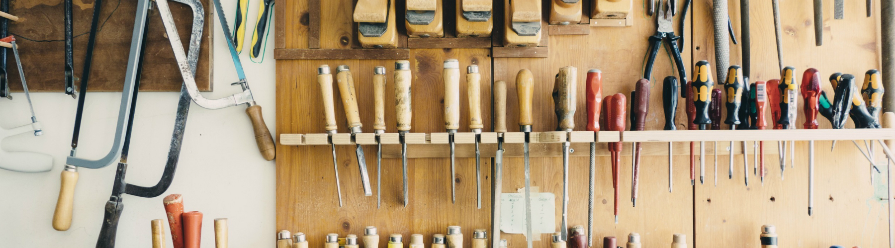 women construction banner 1