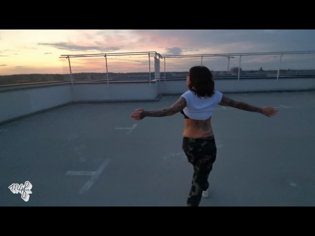 Auf dem Parkdeck abgemolken