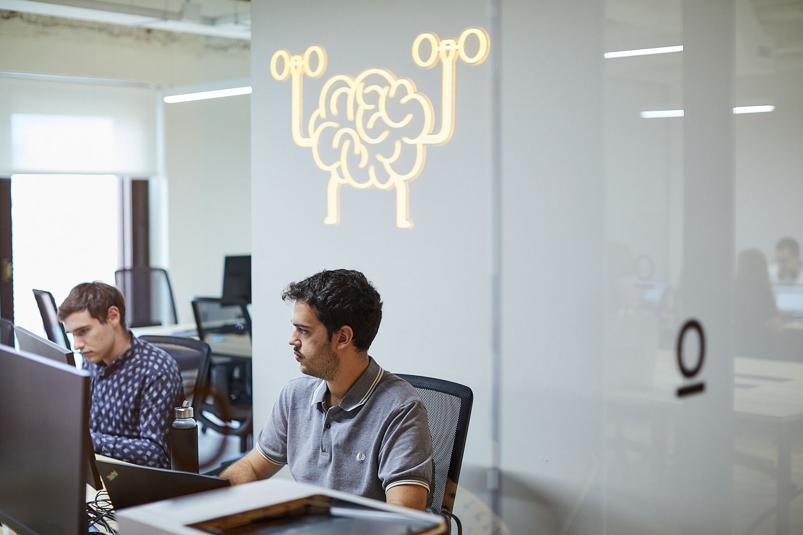 Header gallery image 3