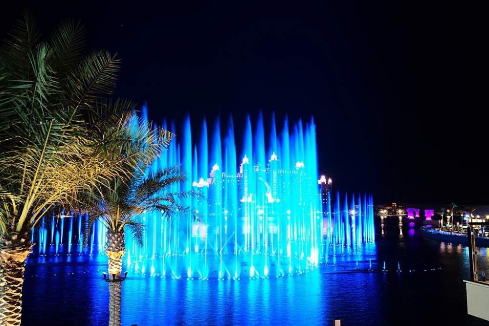 מזרקת הפאלם העולם מדריכי טיולים ומפות