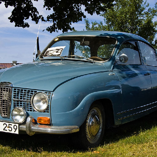 Veteranbilsträff vid slussen i Trollhättan