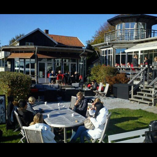 Fira mor vid havet!