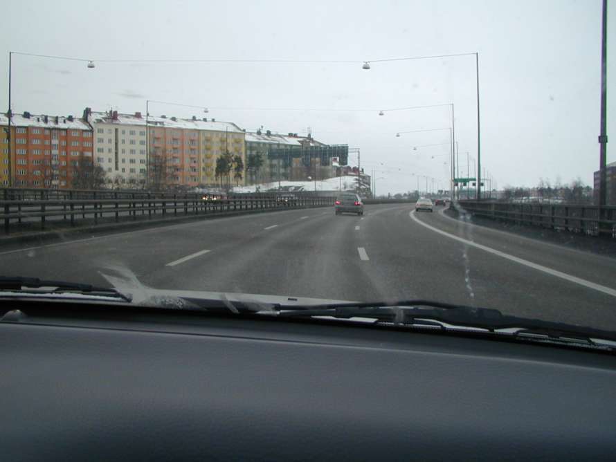 Idag ska vi besöka båtmässan.