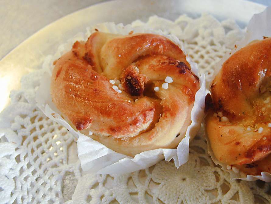 Goda bullar med socker på.