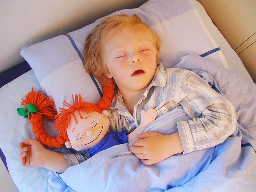 Oj, både jag och min docka somnade visst.