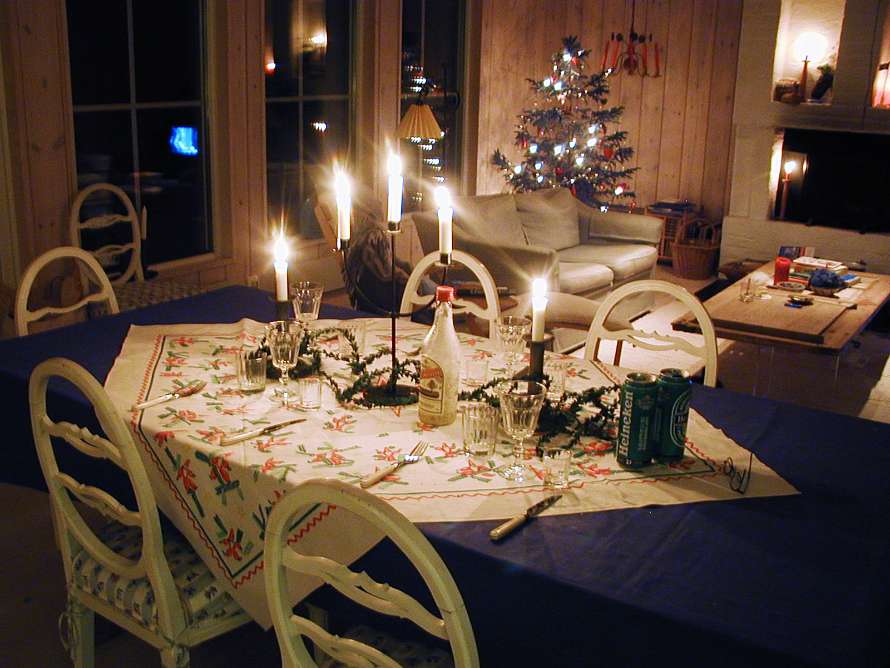 Vi dukar med finaste julduken.