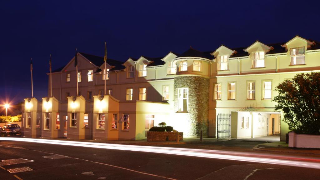 Ballyliffen Hotel