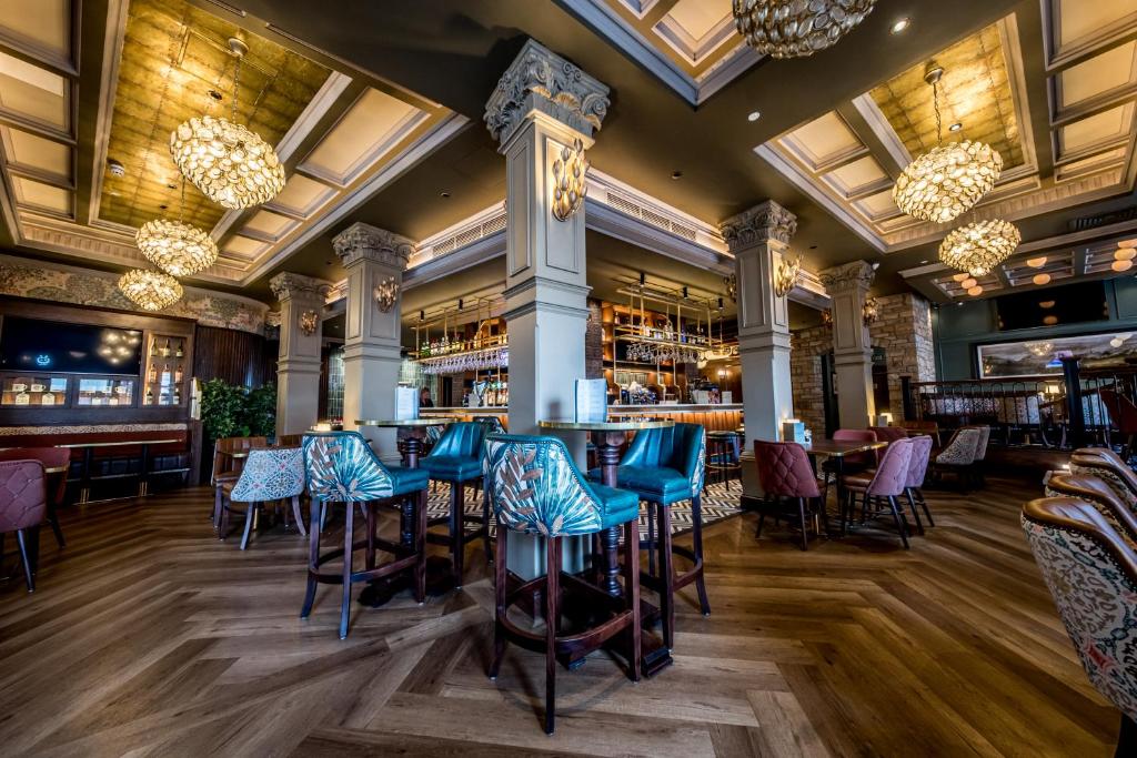 Walled City Hotel