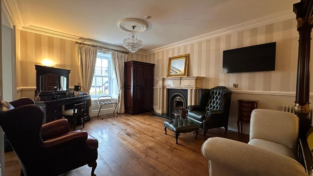 Sweeneys Hotel