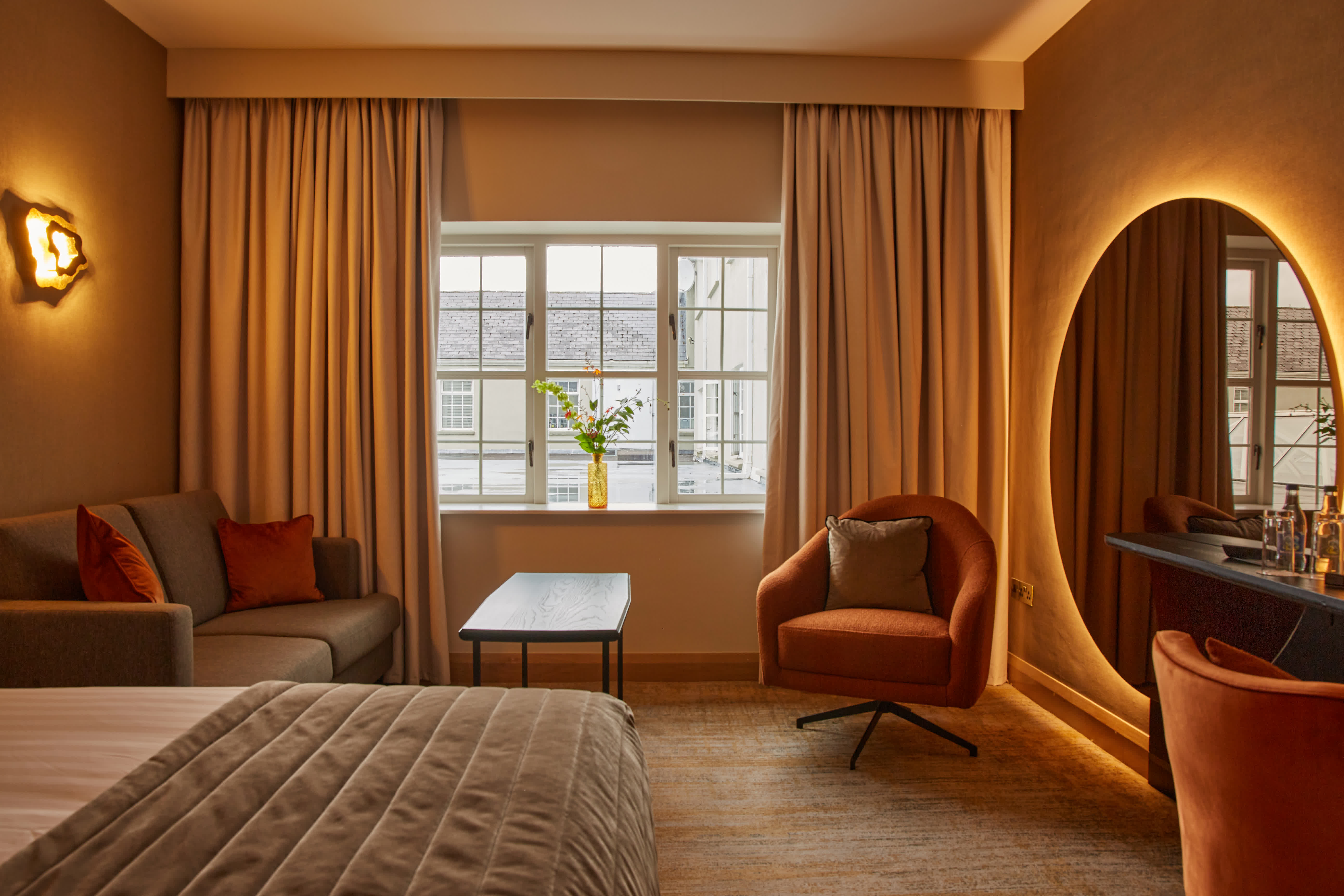 County Arms Hotel Birr