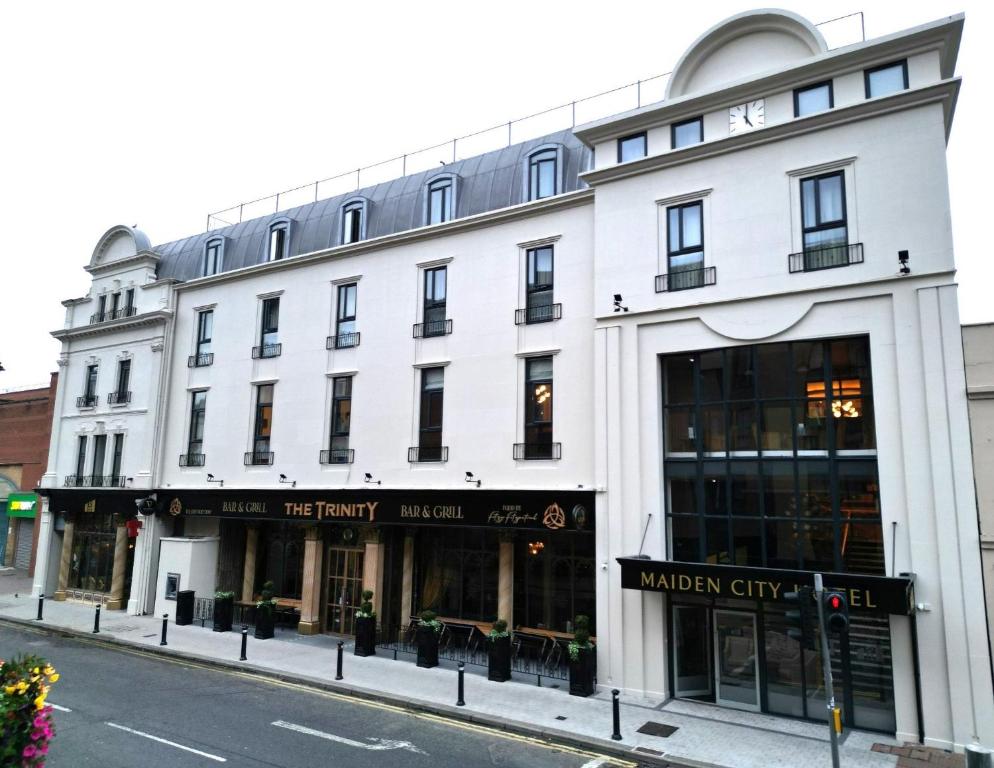 THE MAIDEN CITY HOTEL