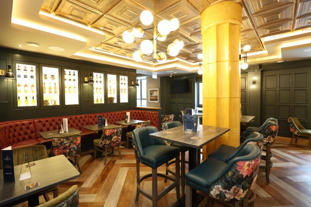 THE MAIDEN CITY HOTEL