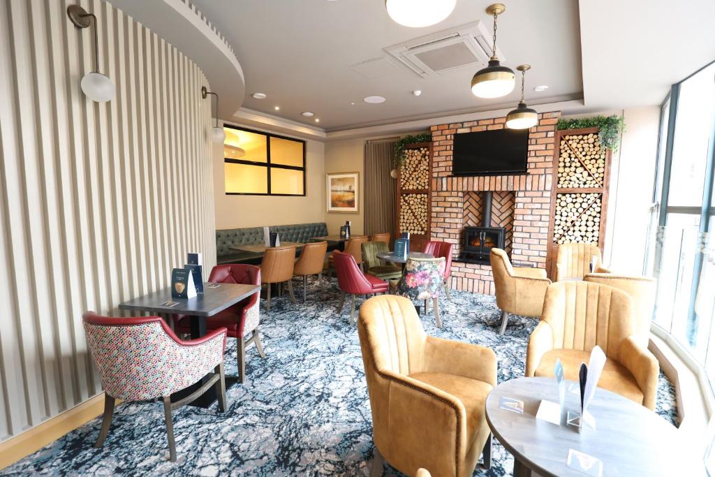 THE MAIDEN CITY HOTEL