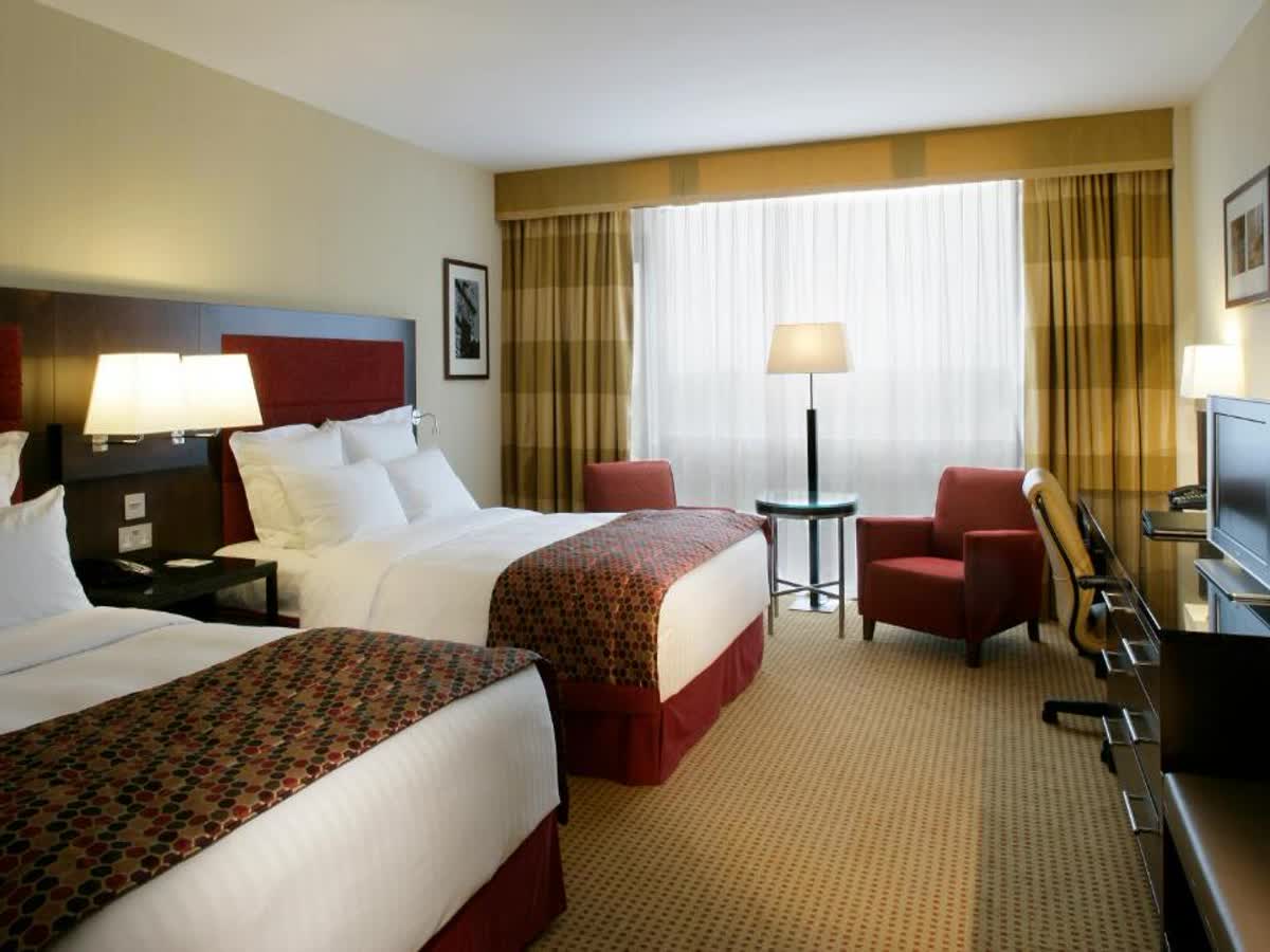 Irish Mini Breaks PILLO HOTEL ASHBOURNE. Hotels in Co. Meath