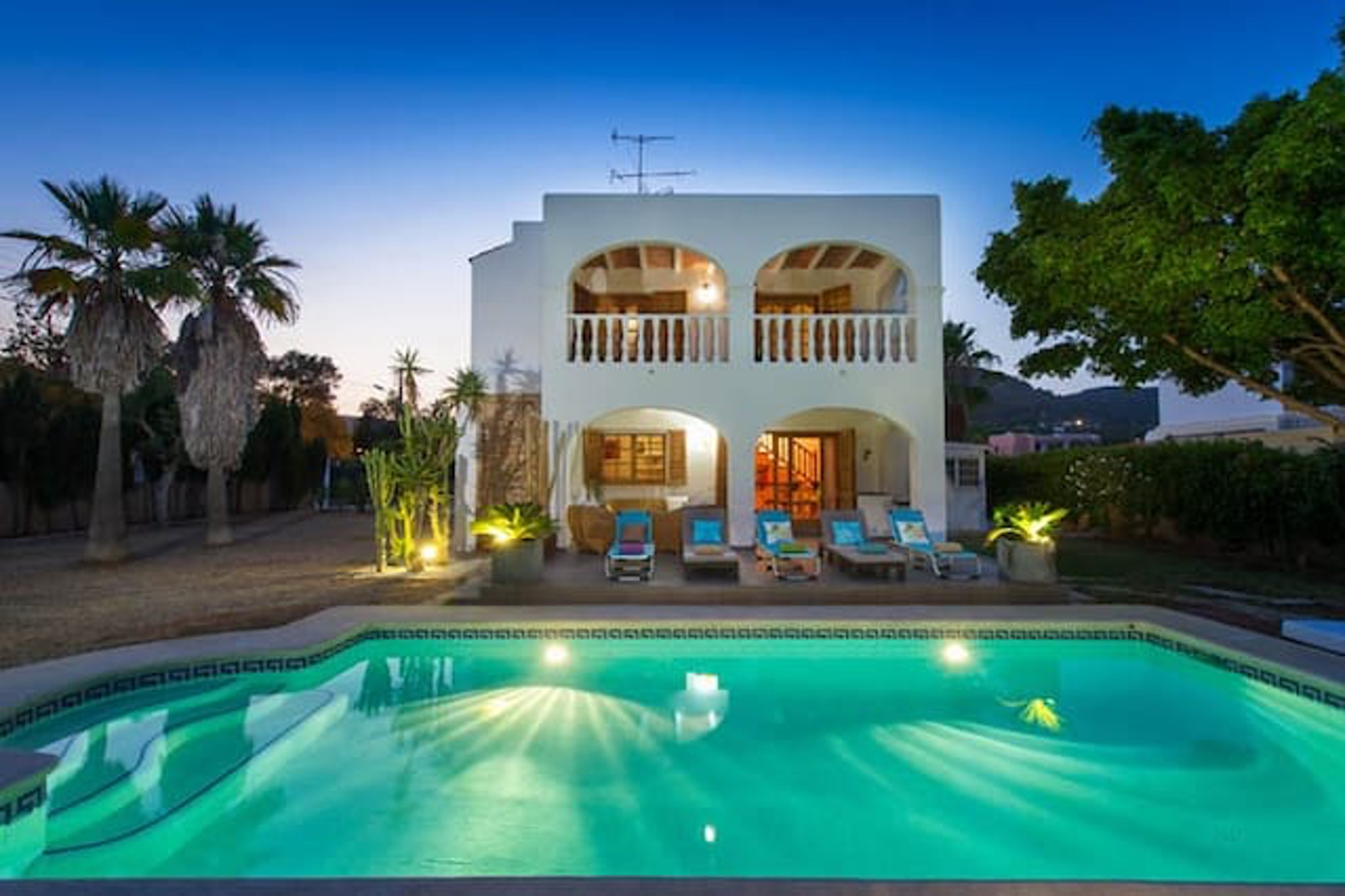 Haus mit 4 Schlafzimmern in Illes Balears mit privatem Pool eingezäuntem Garten und W LAN