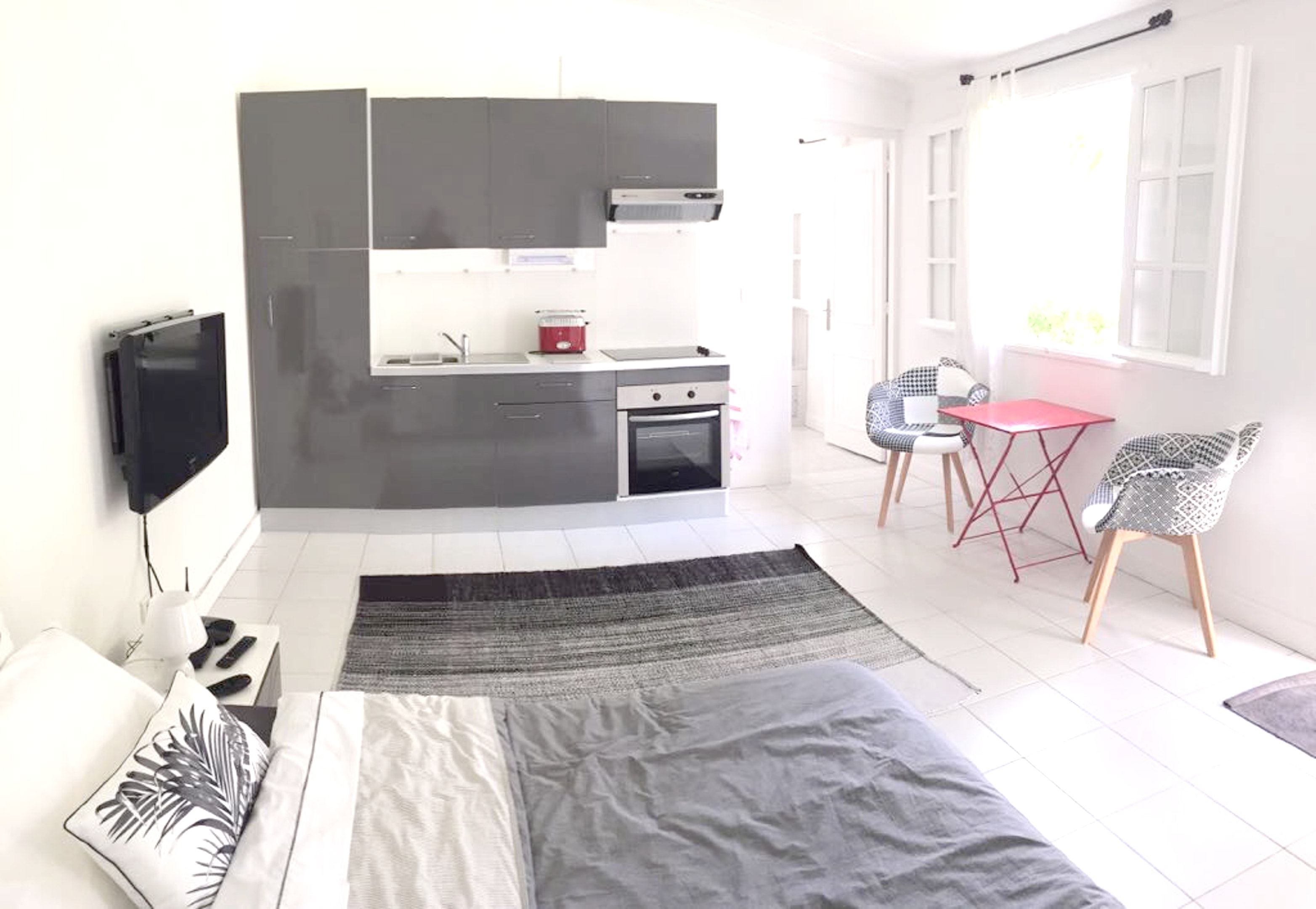 Studio in Boucan Canot mit eingezäuntem Garte