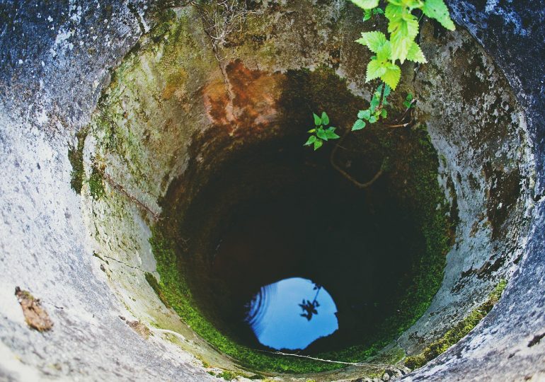 Camminare con Gesù – S02x002 – Giovanni 4:13 – Acqua viva che disseta