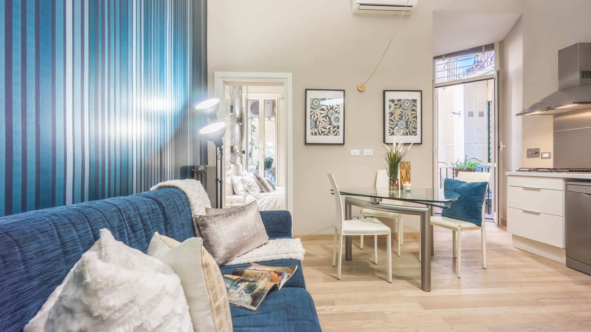 Blue Apartment Colosseum