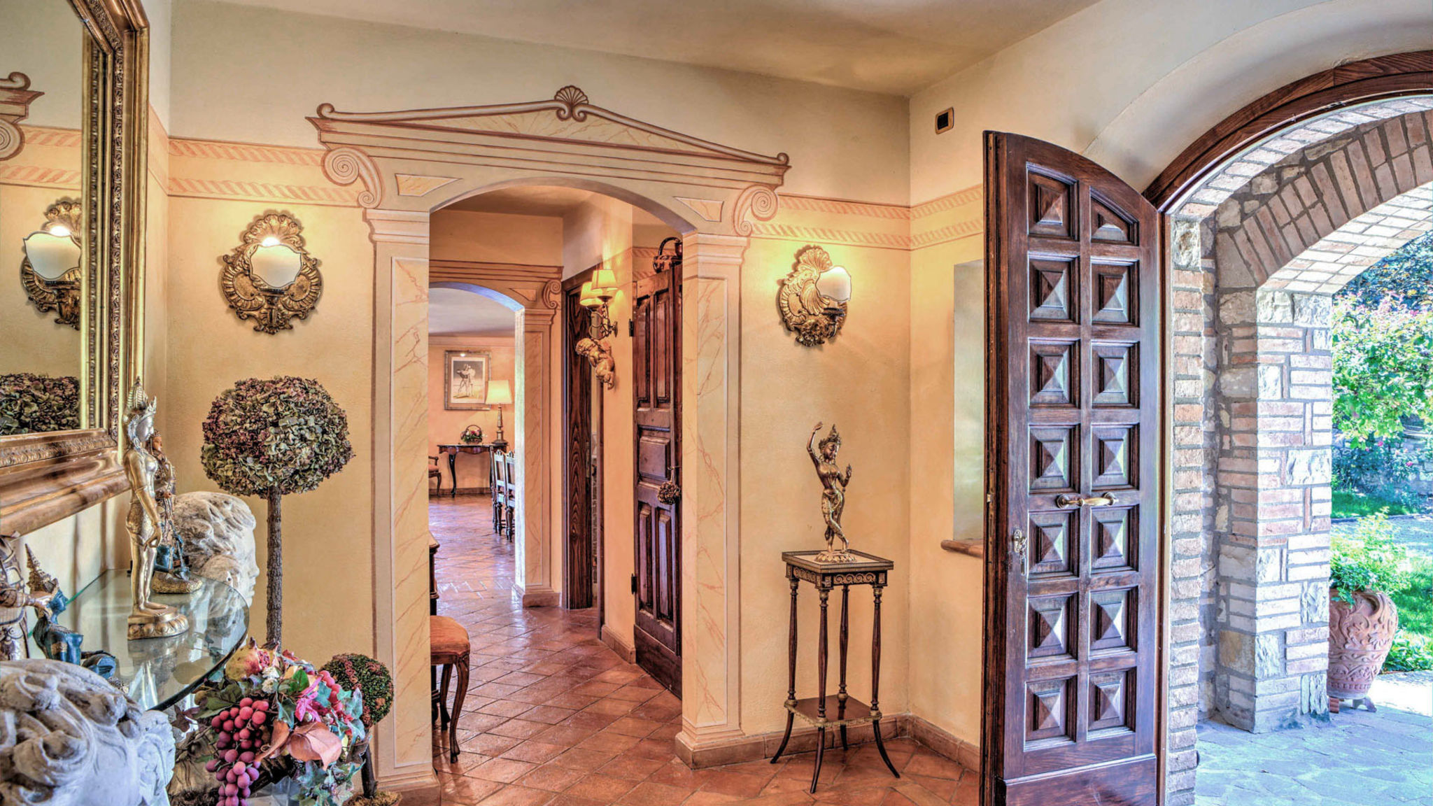 Amorosa House 9+1