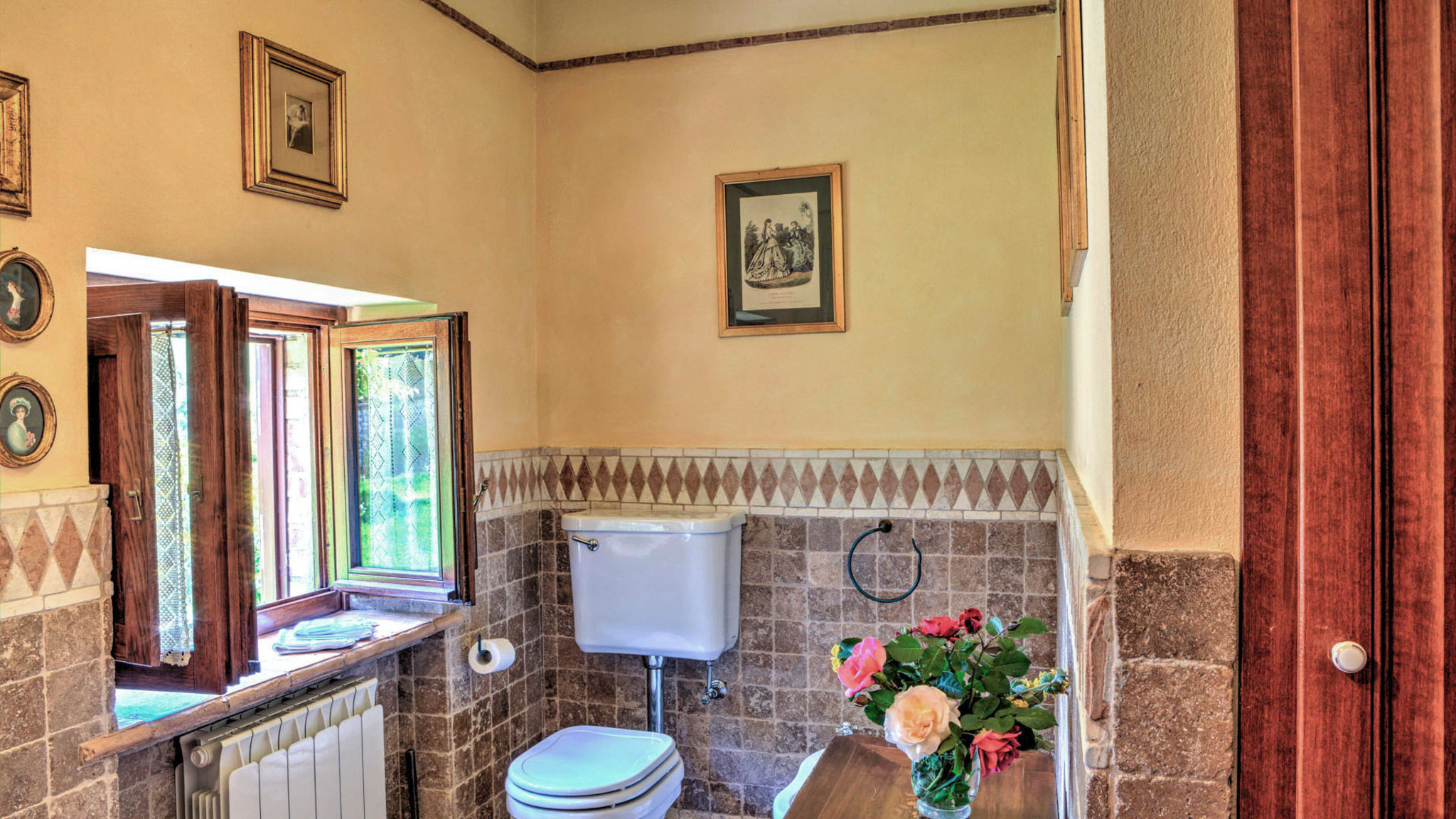 Amorosa House 9+1