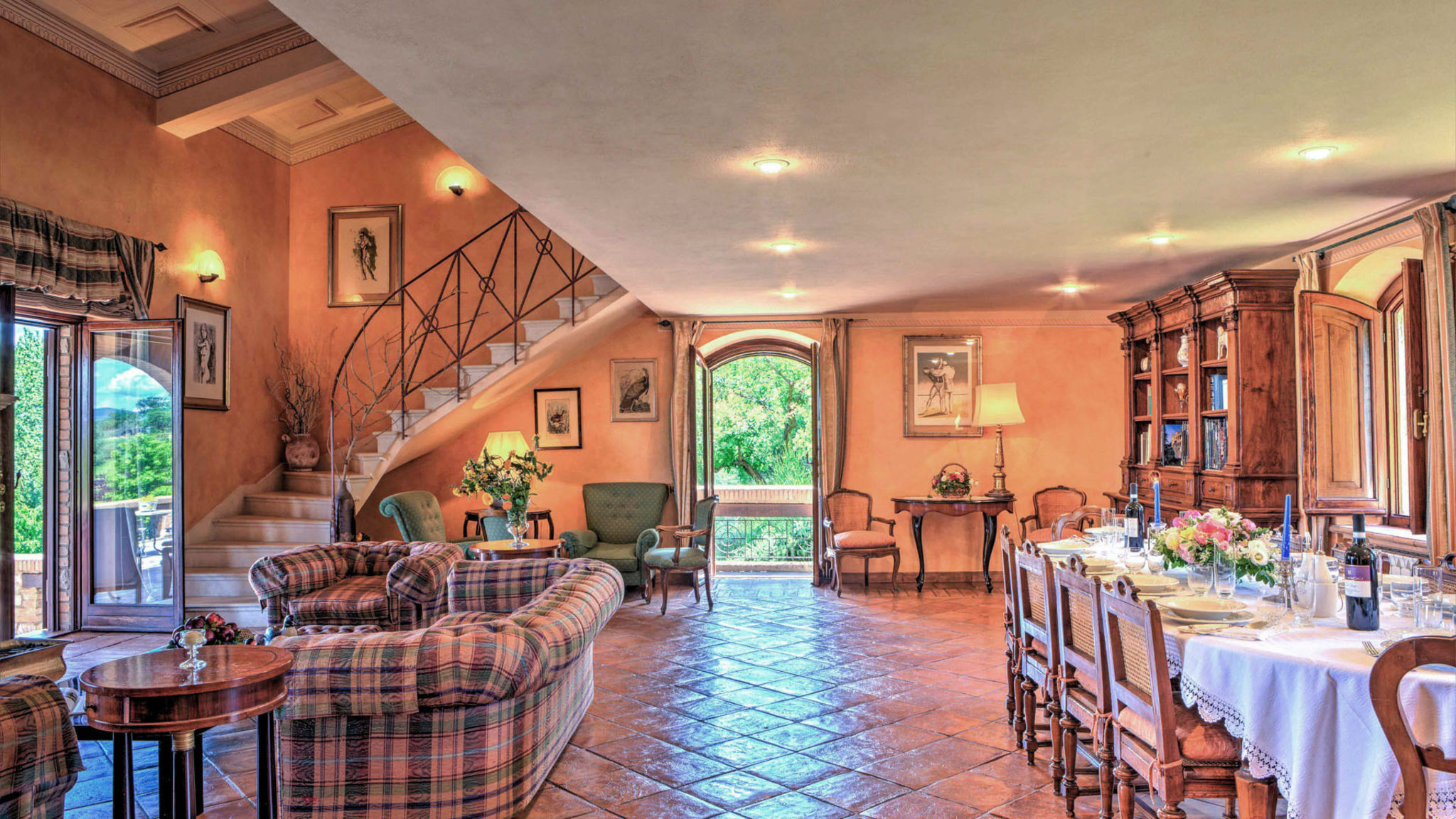Amorosa House 9+1