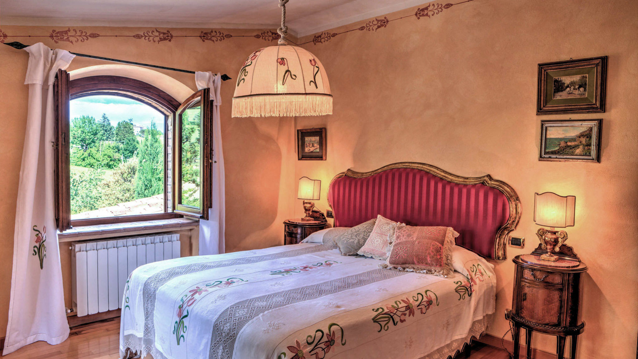 Amorosa House 9+1