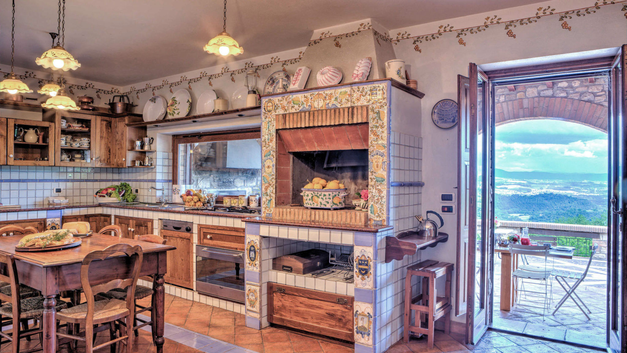 Amorosa House 9+1