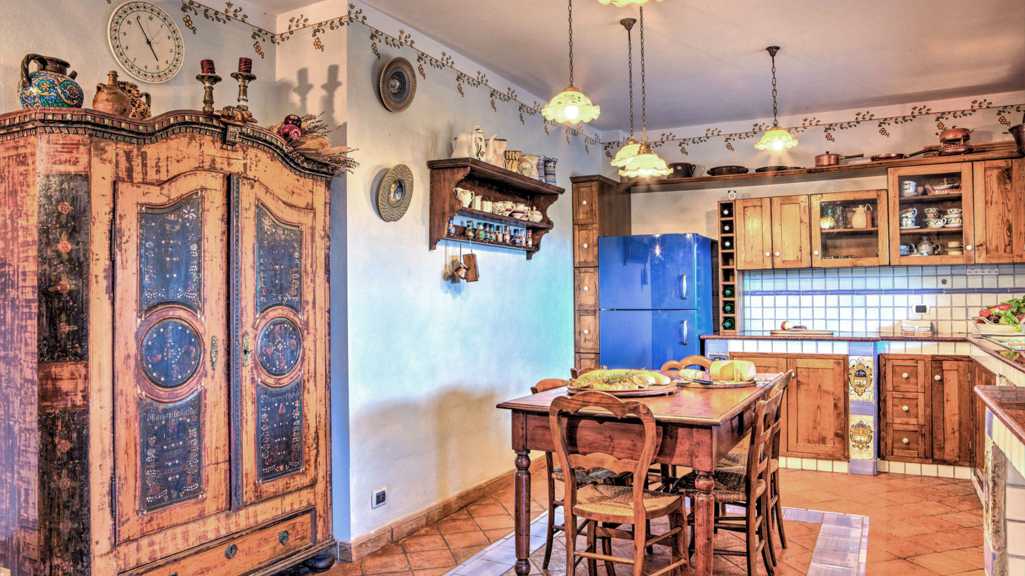 Amorosa House 9+1