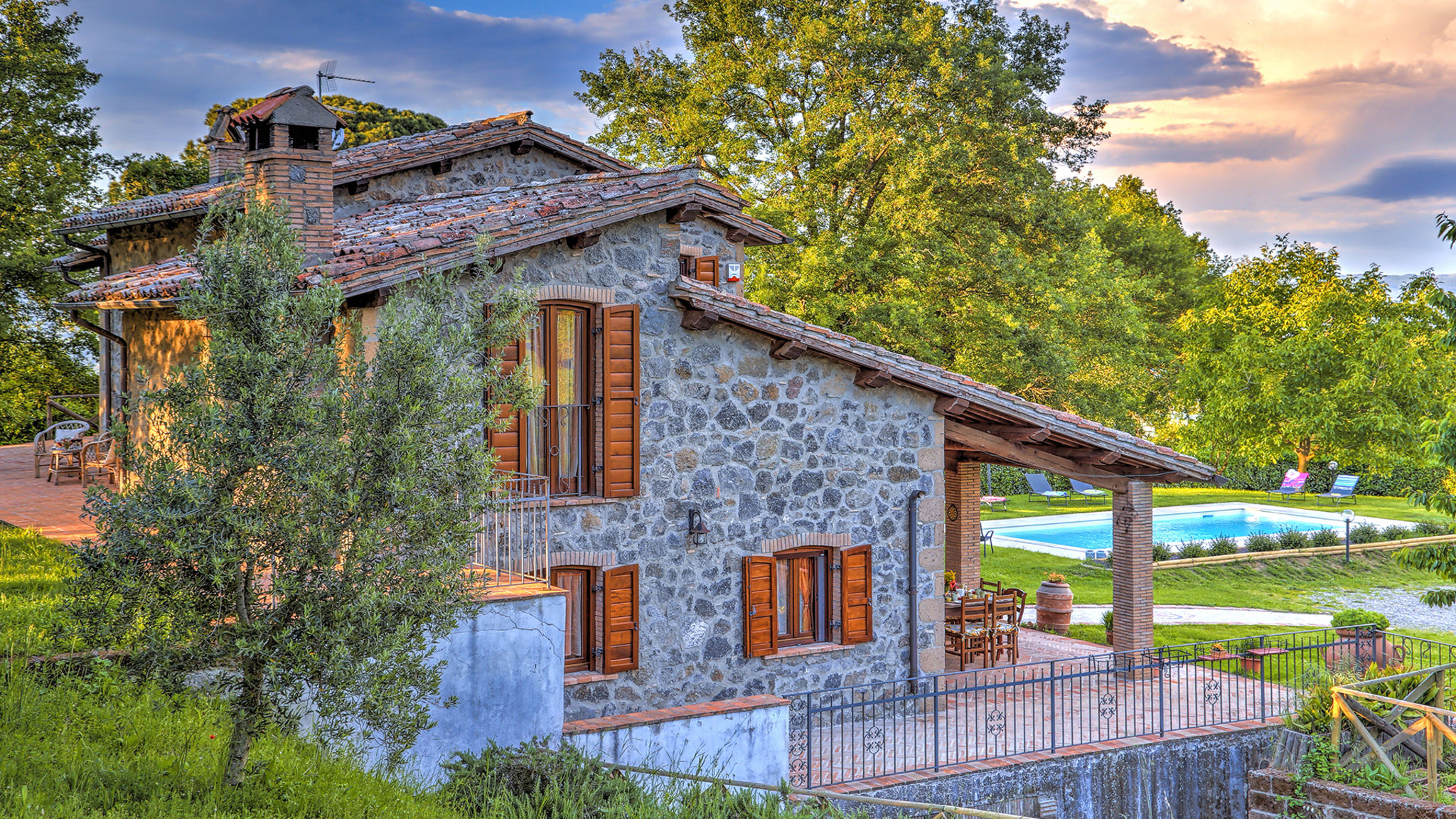 Casale Olivella 6+2