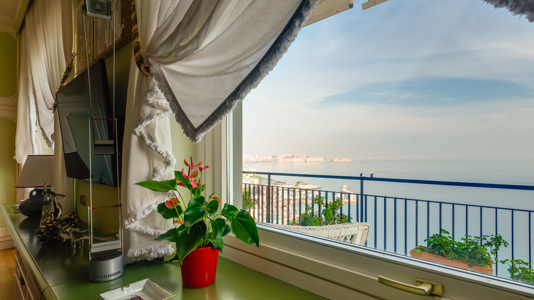 Napoliapartments.it (per Apt commercializzati) Napoli O-House Posillipo