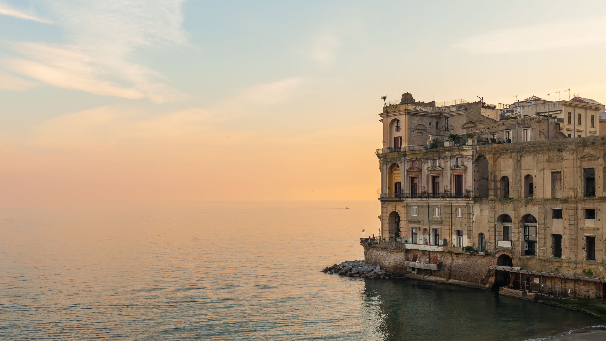 Napoliapartments.it (per Apt commercializzati) Napoli O-House Posillipo