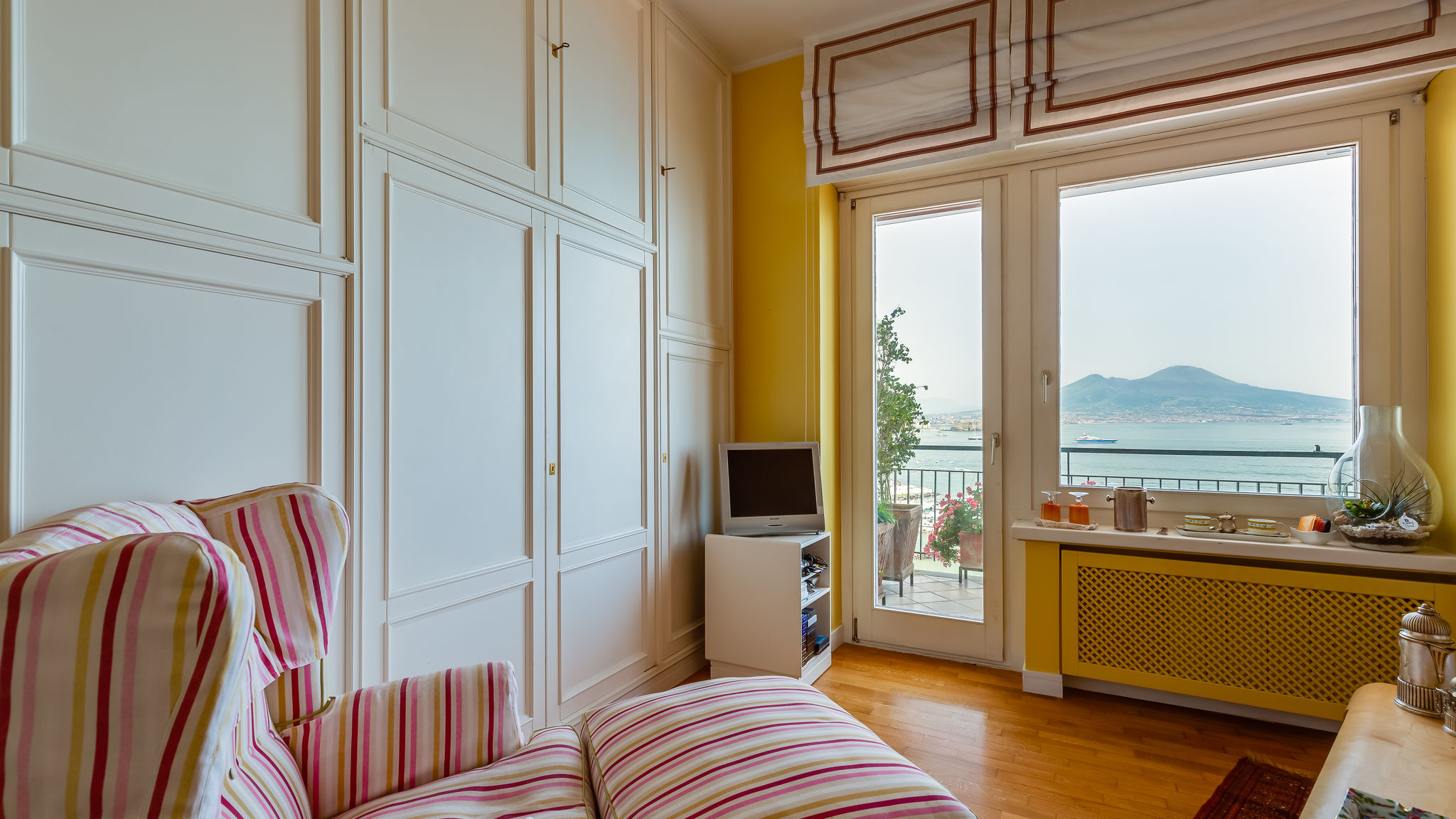 Napoliapartments.it (per Apt commercializzati) Napoli O-House Posillipo