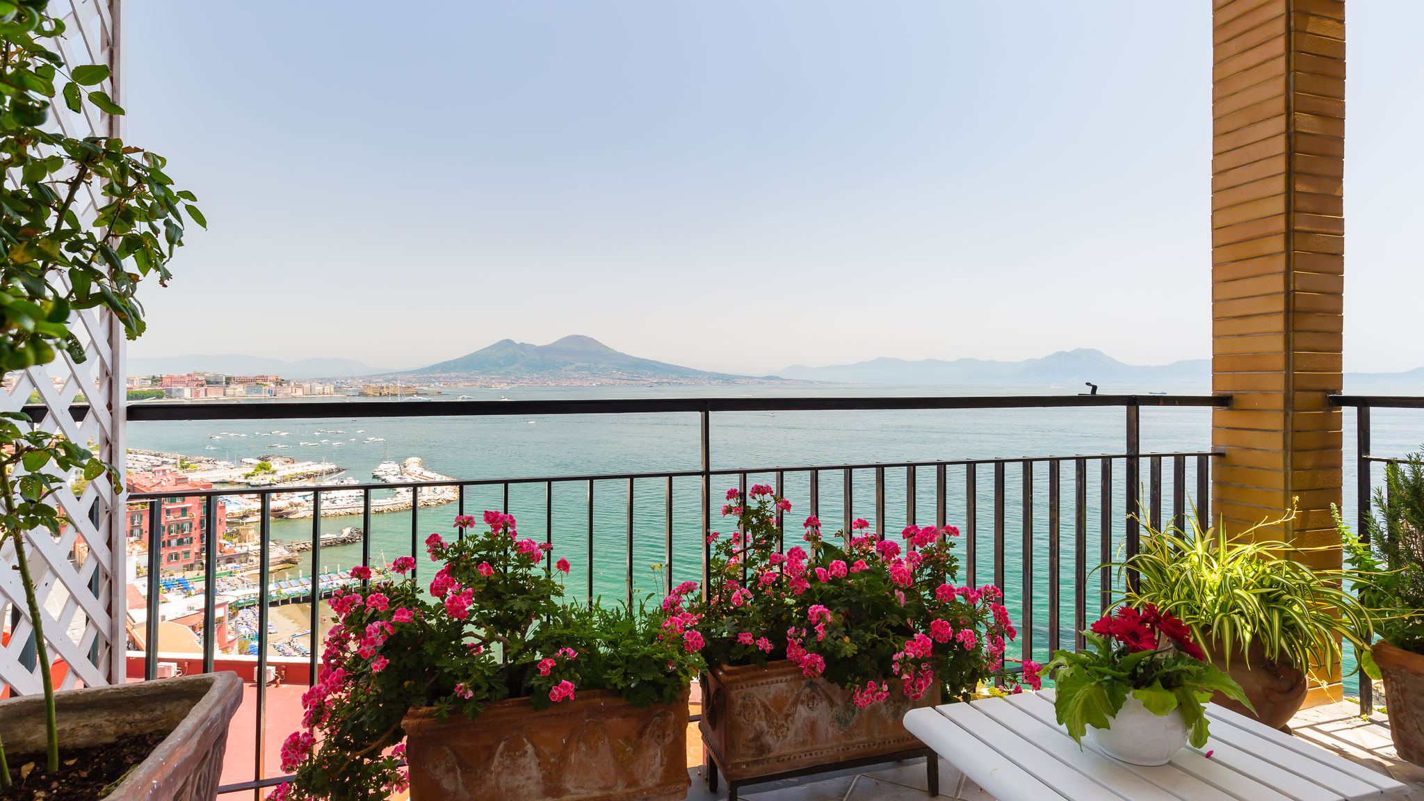 Napoliapartments.it (per Apt commercializzati) Napoli O-House Posillipo