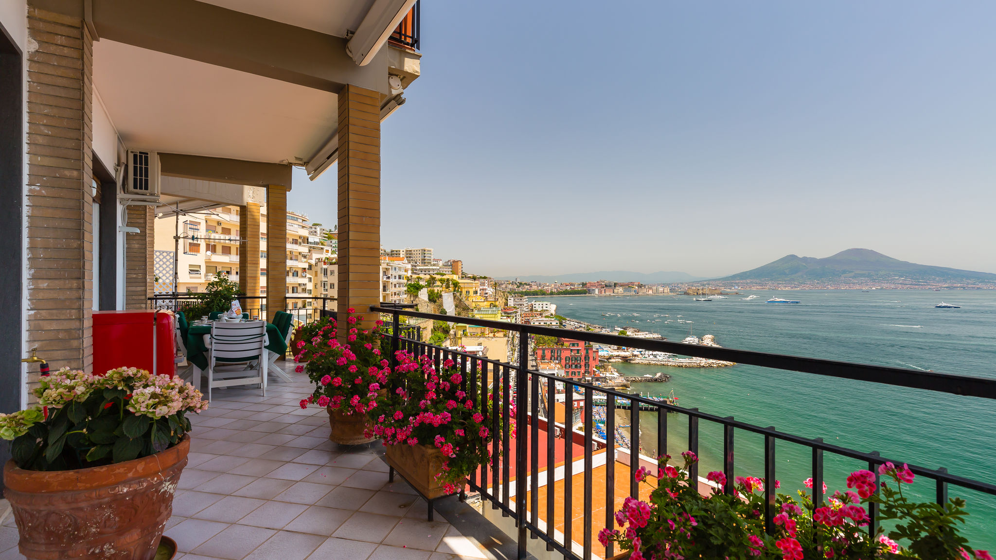 Napoliapartments.it (per Apt commercializzati) Napoli O-House Posillipo