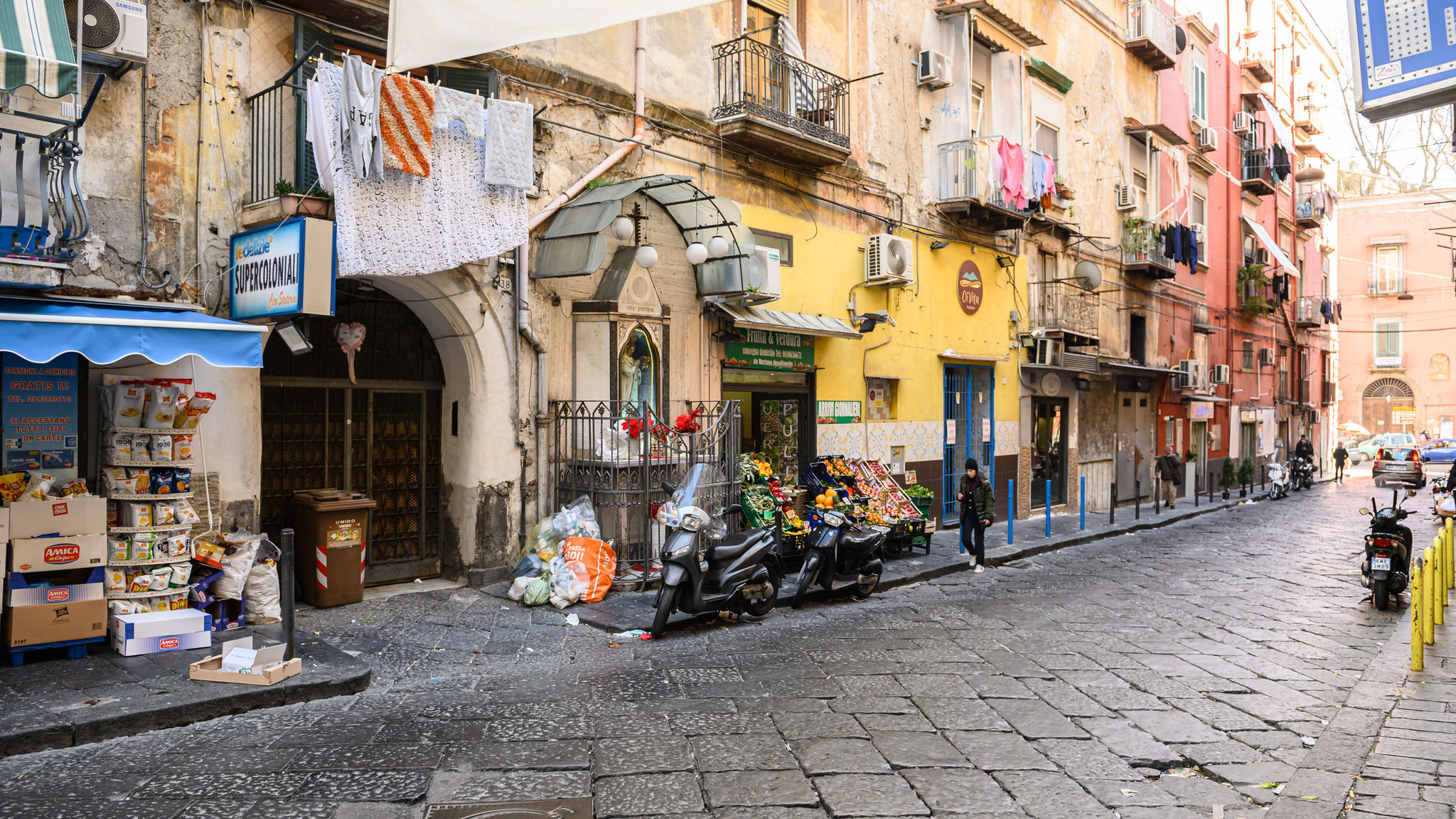 Via S.Vincenzo 38