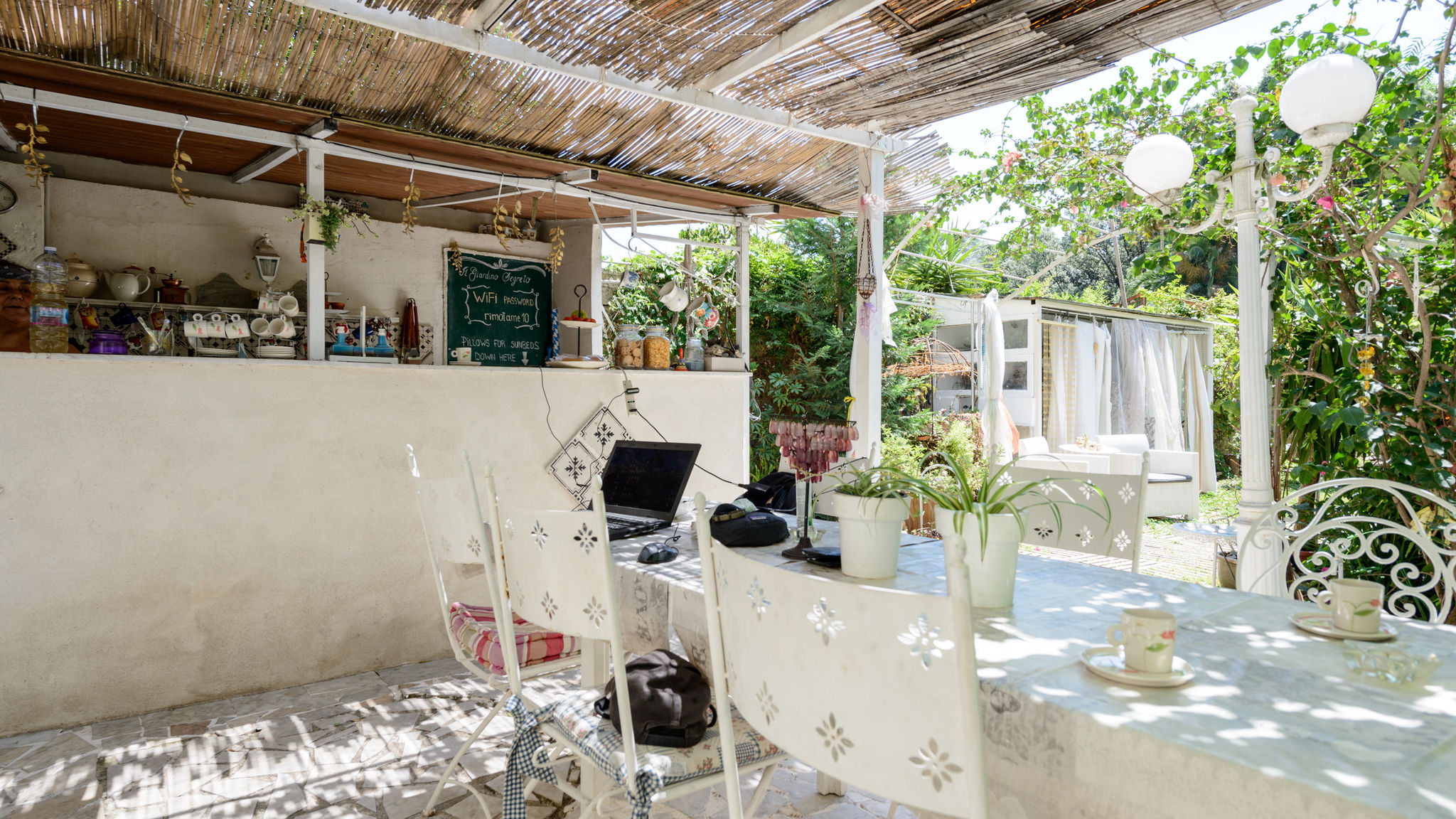 Giardino Segreto - Via Foria 216 (Tavernetta)