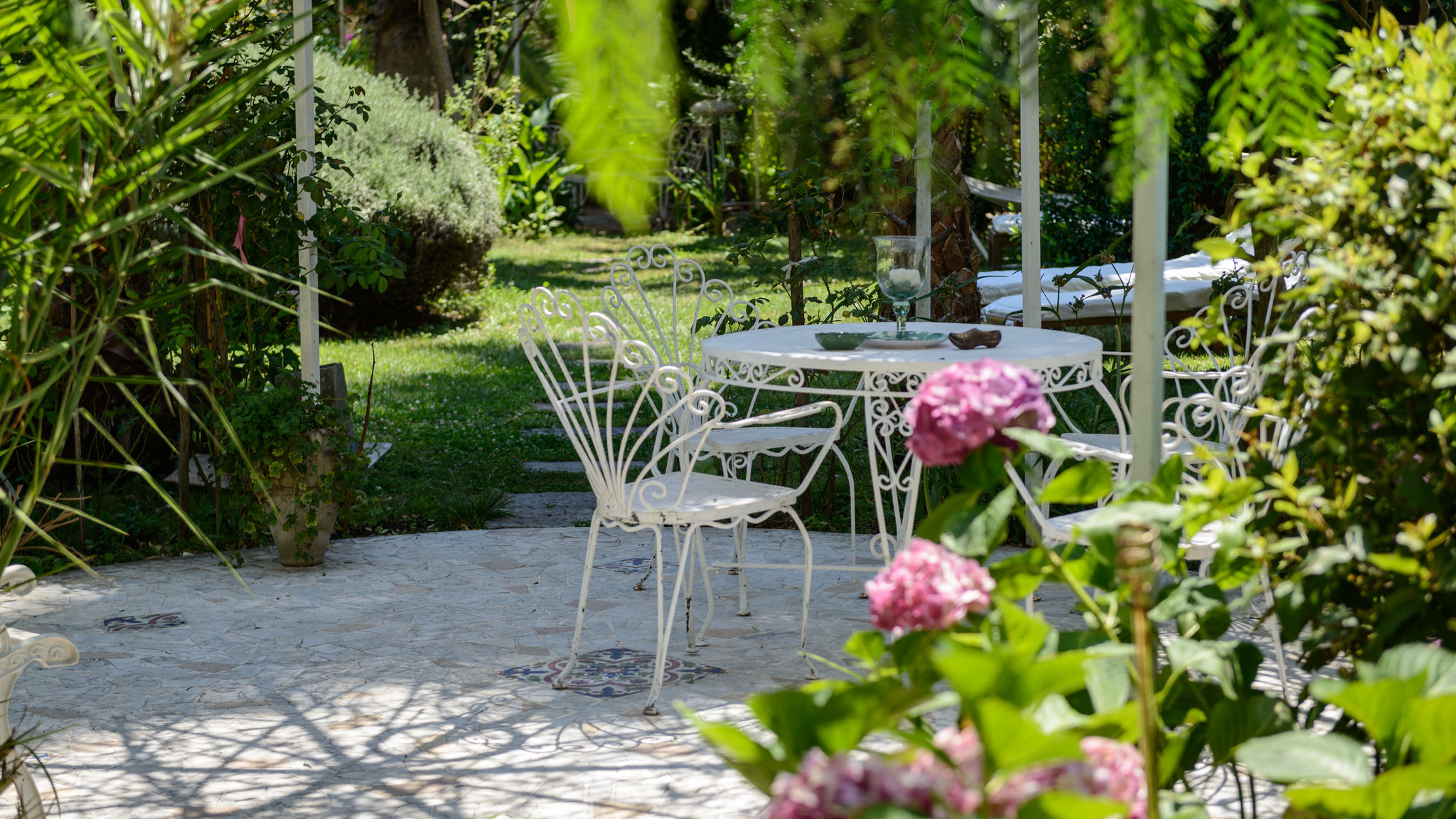 Giardino Segreto - Via Foria 216 (Tavernetta)