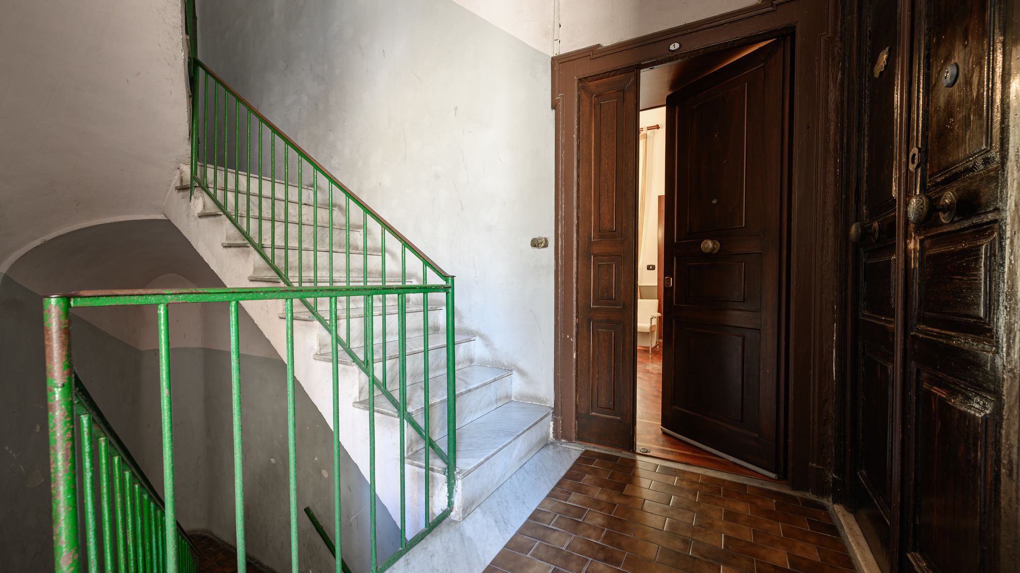 Via M. Guadagno n.32