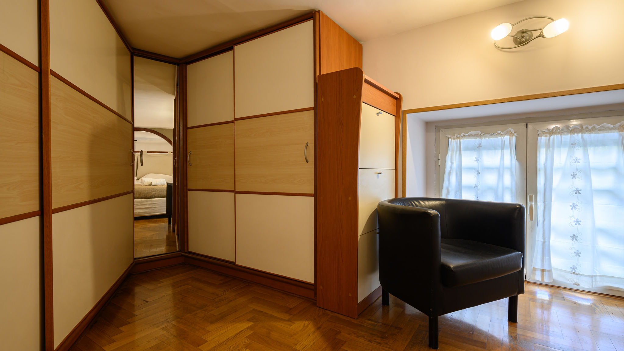 Via M. Guadagno n.32