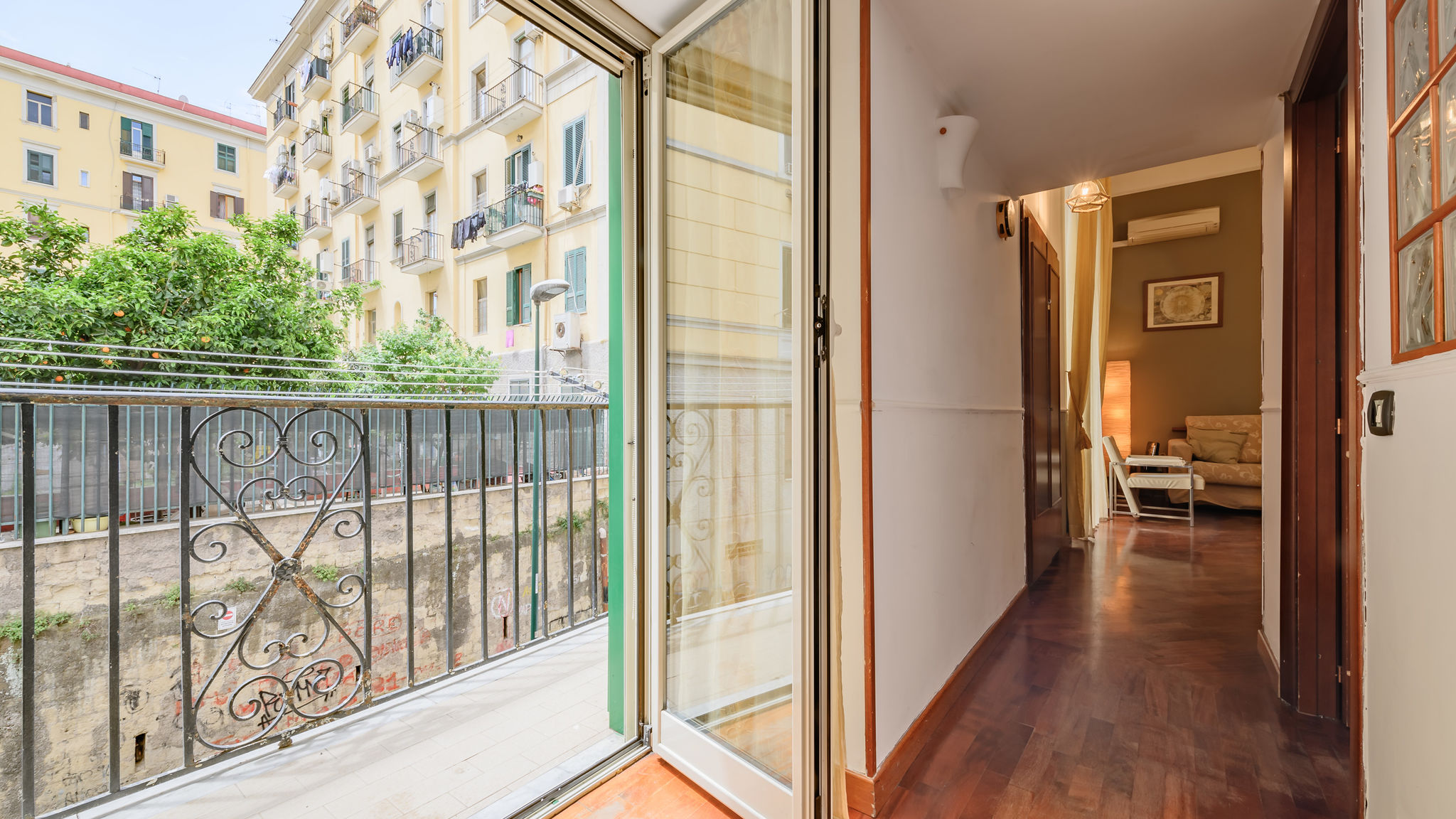 Via M. Guadagno n.32