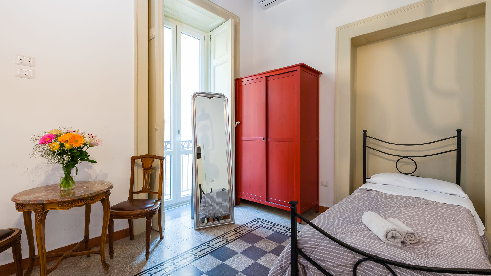 Italianway Napoli Don Pedro Rooms Vicerè di Toledo - Camera 5
