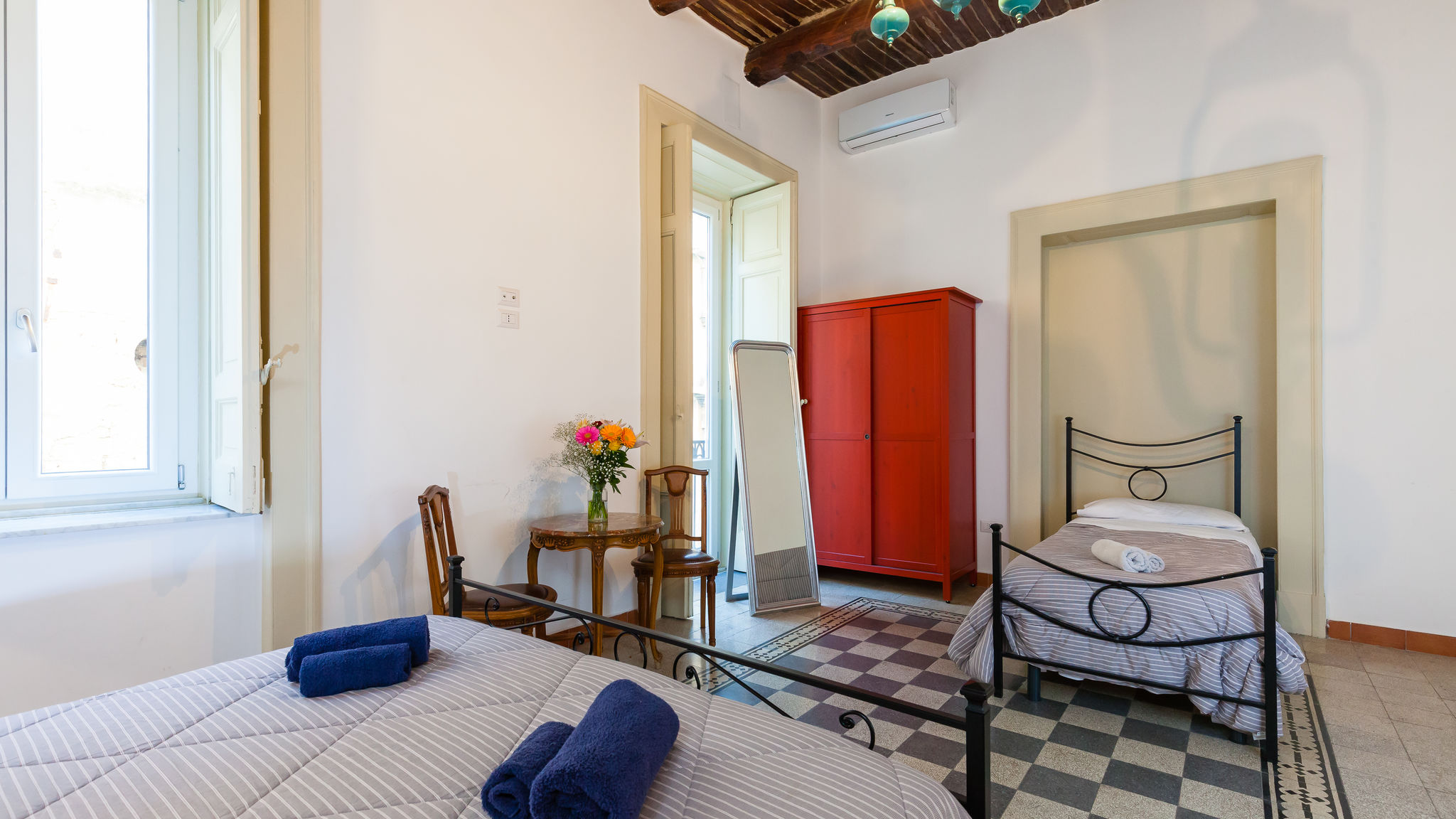 Italianway Napoli Don Pedro Rooms Vicerè di Toledo - Camera 5