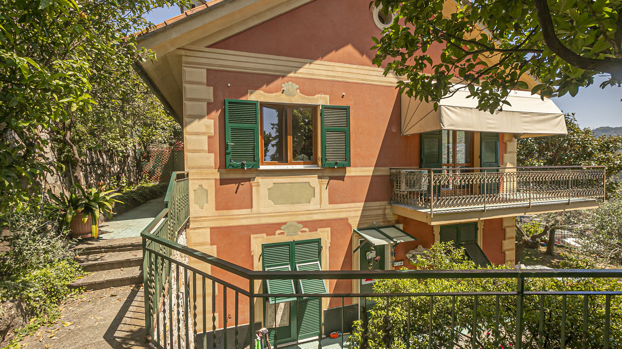 Megli Sea View
