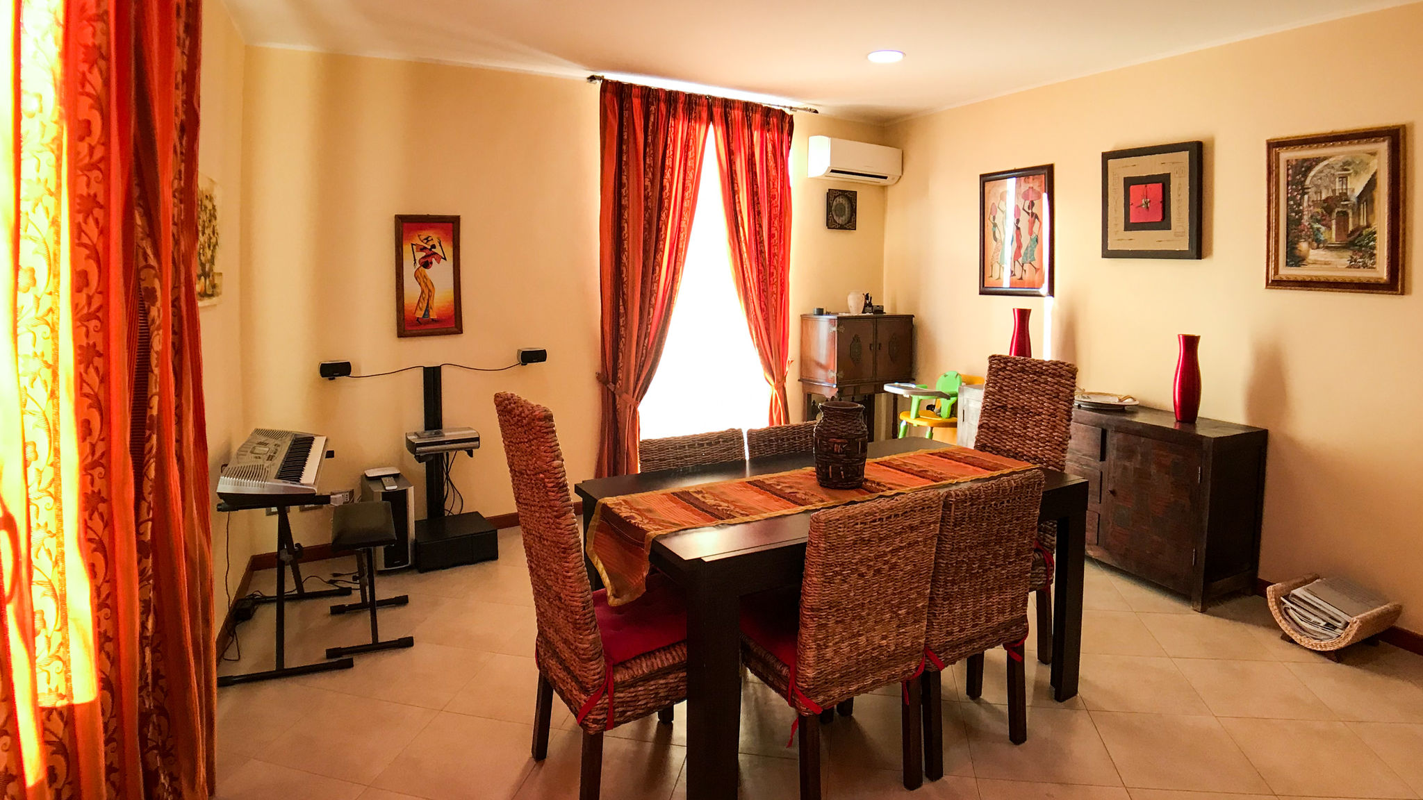 Ethnic Chic Apartment by Ortigiaapartments
