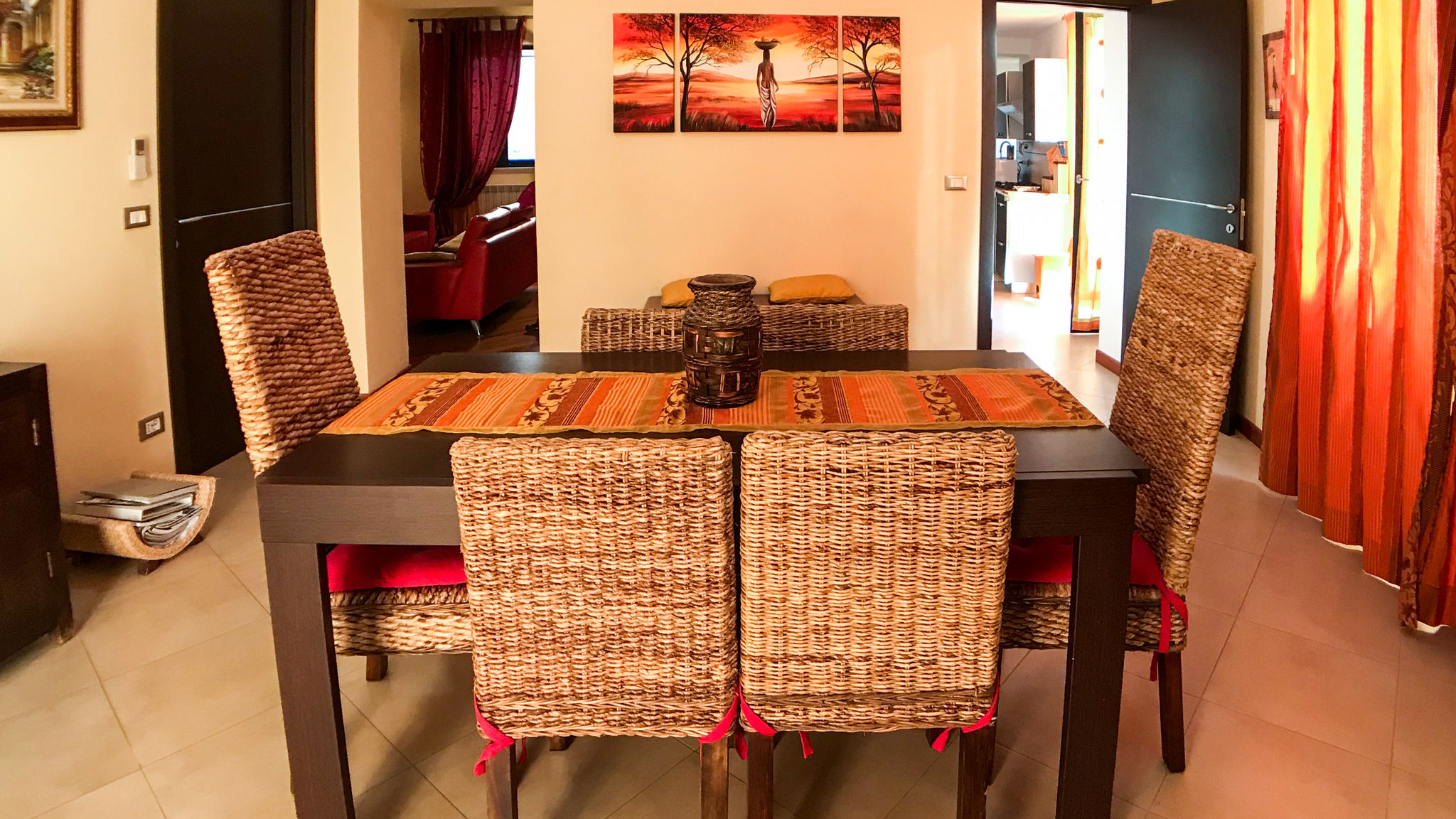 Ethnic Chic Apartment by Ortigiaapartments