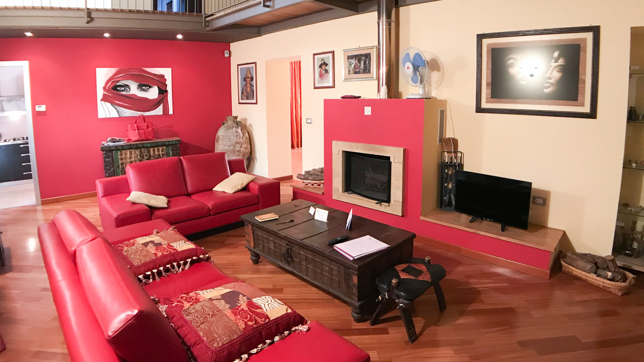 Ethnic Chic Apartment by Ortigiaapartments