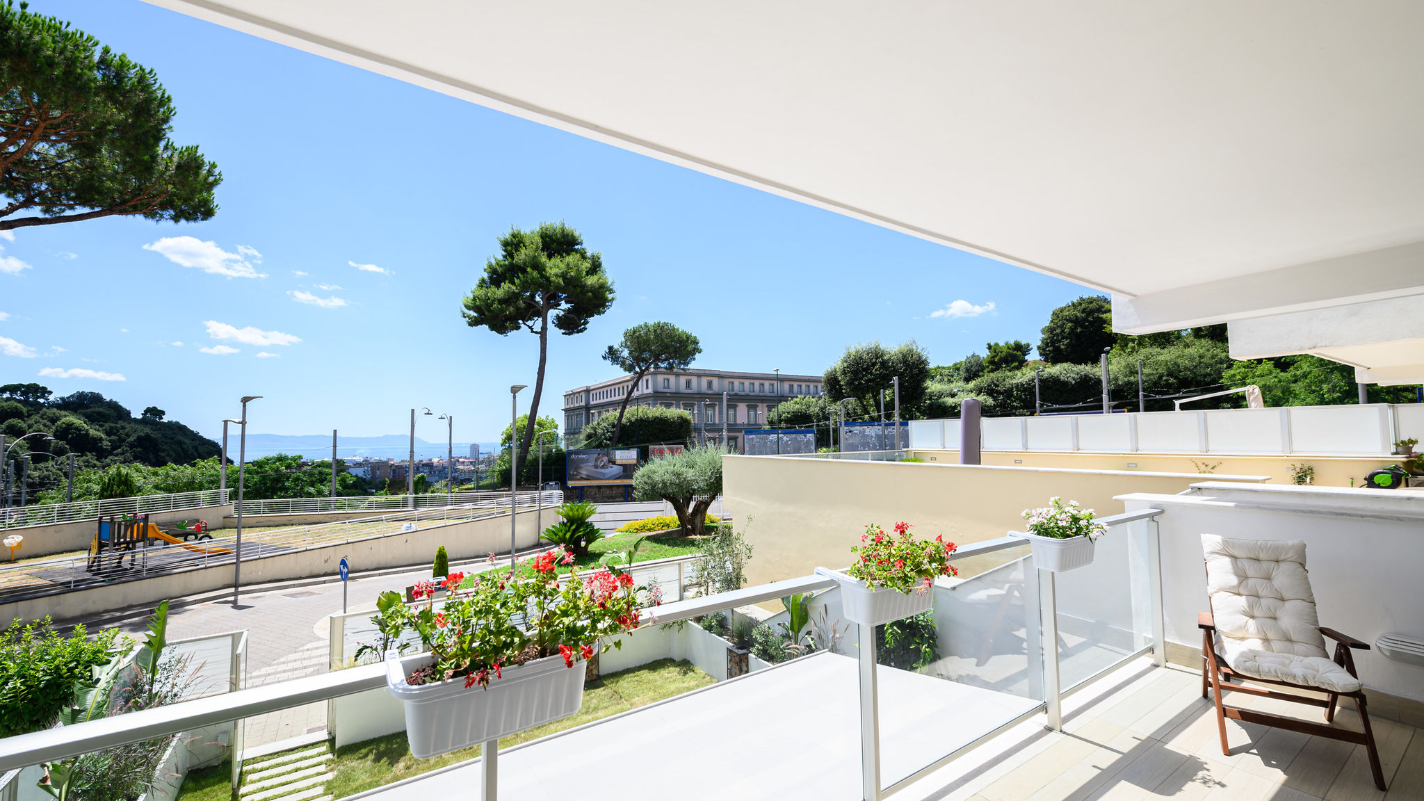 Viale dei Colli Aminei 10