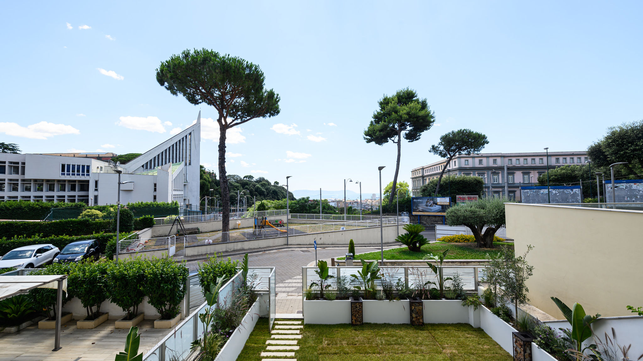 Viale dei Colli Aminei 10